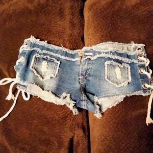 Daisy dukes jean shorts